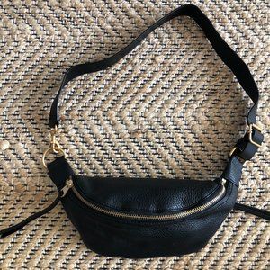 Rebecca Minkoff Bree leather belt bag/fanny pack - NEVER USED